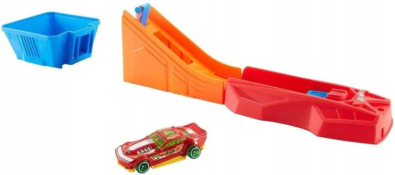 HOT WHEELS AUTO KASKADERSKI SKOK PRZEWRO - widok 3 opakowania szczegoly zabawka kolekcja
