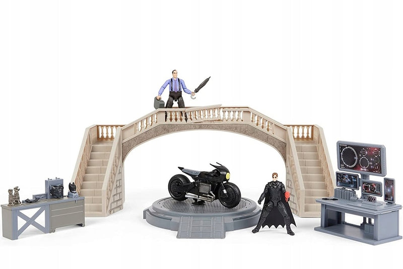 BATMAN CENTRUM OPERACYJNE JASKINIA BATMA - widok 3 opakowania szczegoly zabawka kolekcja