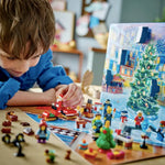 LEGO CITY KALENDARZ ADWENTOWY 2023 60381 - widok 4 opakowania szczegoly zabawka kolekcja