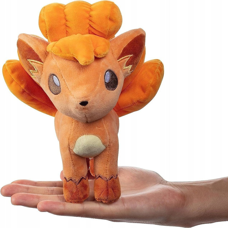 POKEMON ORYGINALNA MASKOTKA PLUSZOWA JAZ - widok 4 opakowania szczegoly zabawka kolekcja