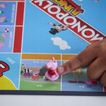 MONOPOLY JUNIOR ŚWINKA PEPPA GRA HASBRO  - widok 6 opakowania szczegoly zabawka kolekcja