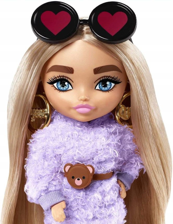 LALKA BARBIE EXTRA MINIS BLONDYNKA W SUK - widok 3 opakowania szczegoly zabawka kolekcja