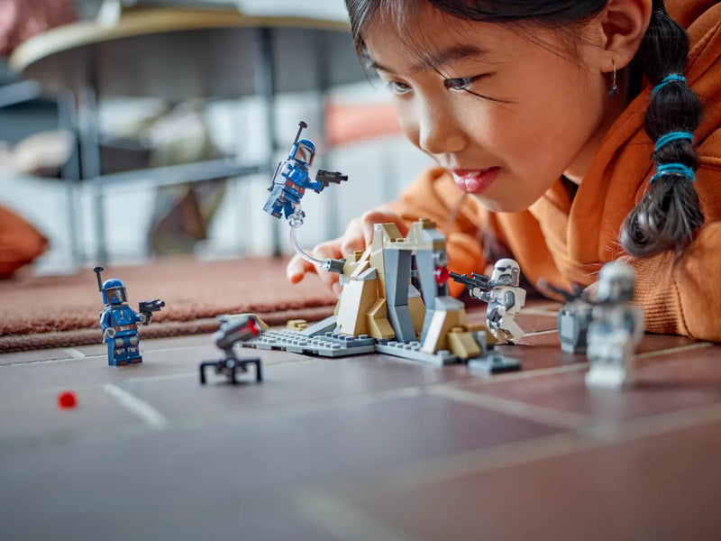 LEGO STAR WARS ZESTAW KLOCKÓW ZASADZKA N - widok 2 LEGO opakowanie szczegoly collectible