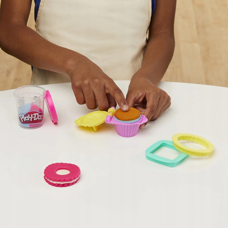 PLAY-DOH KITCHEN CREATIONS ZESTAW SŁODKO - widok 4 opakowania szczegoly zabawka kolekcja